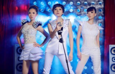 魔鬼身材歌曲,自信与美丽的共鸣